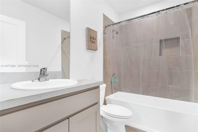 117 NE 3rd Ct, Florida City, FL 33034