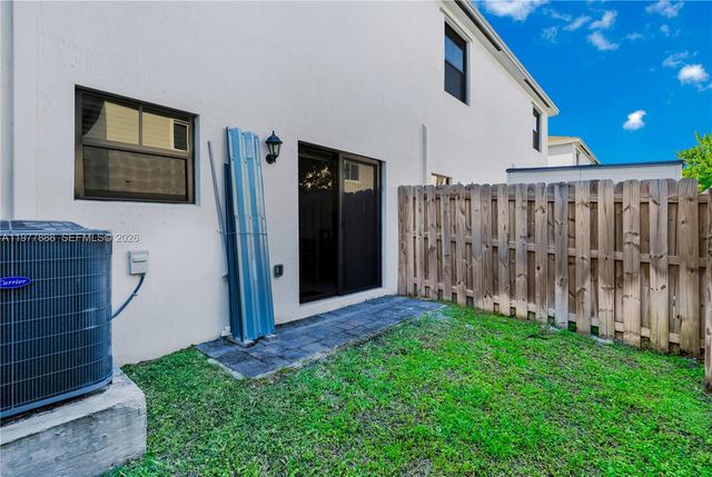 117 NE 3rd Ct, Florida City, FL 33034