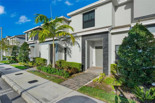 117 NE 3rd Ct, Florida City, FL 33034