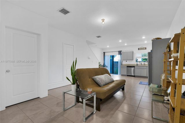 117 NE 3rd Ct, Florida City, FL 33034