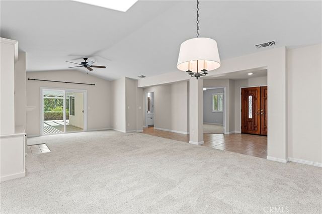 40361 Via Amapola, Murrieta, CA 92562