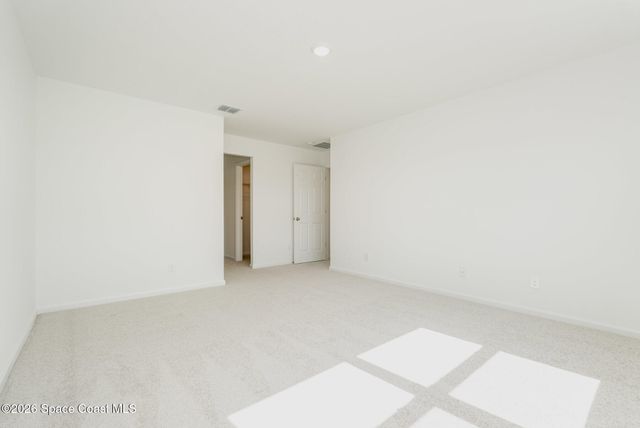 2352 Carrick Street NW, Palm Bay, FL 32907