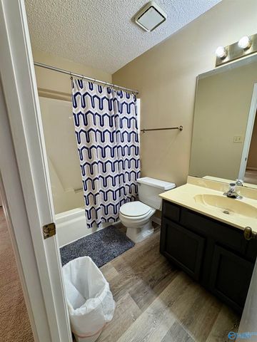 317 Chateau Drive SW, Huntsville, AL 35801