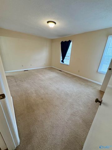 317 Chateau Drive SW, Huntsville, AL 35801