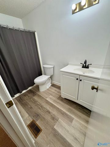 317 Chateau Drive SW, Huntsville, AL 35801