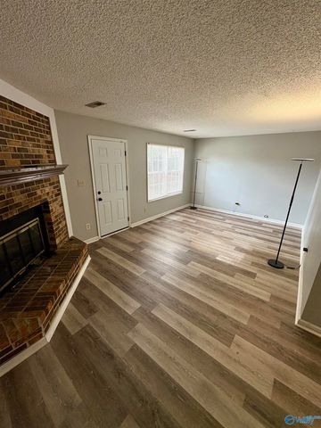 317 Chateau Drive SW, Huntsville, AL 35801