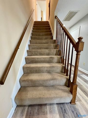 317 Chateau Drive SW, Huntsville, AL 35801