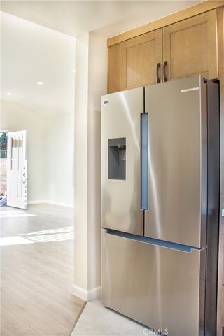 18138 Eccles, Northridge, CA 91325