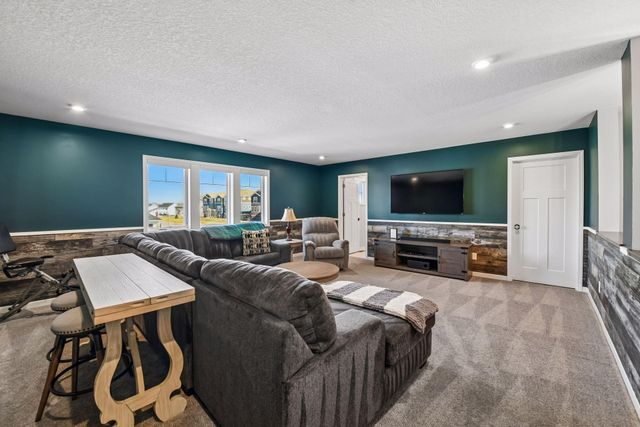 4705 Lavender Lane, Minnetrista, MN 55331