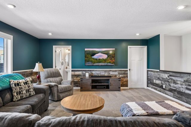 4705 Lavender Lane, Minnetrista, MN 55331