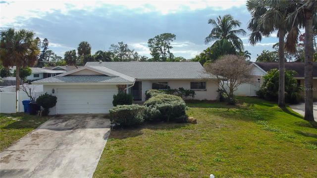 5116 VENETIAN BOULEVARD NE, St Petersburg, FL 33703