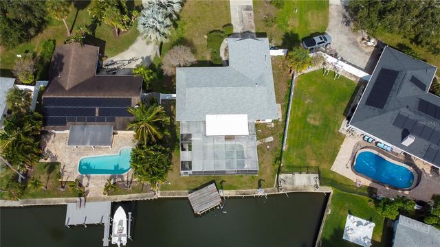 5116 VENETIAN BOULEVARD NE, St Petersburg, FL 33703