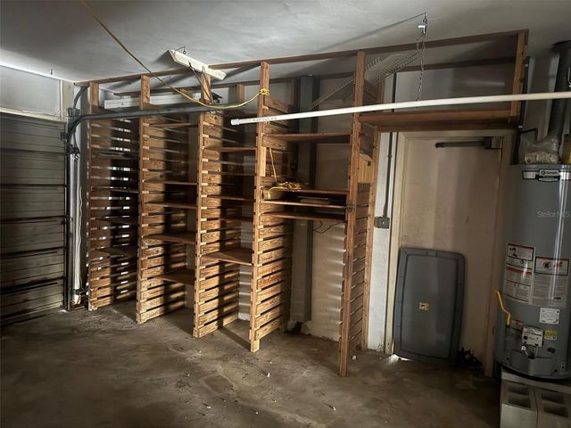 5116 VENETIAN BOULEVARD NE, St Petersburg, FL 33703