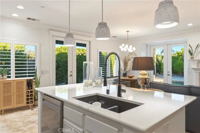 1090 Palmas Ridge, Palm Springs, CA 92262