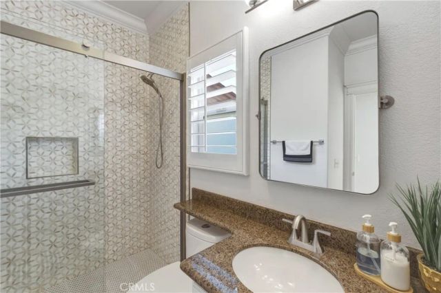 1090 Palmas Ridge, Palm Springs, CA 92262