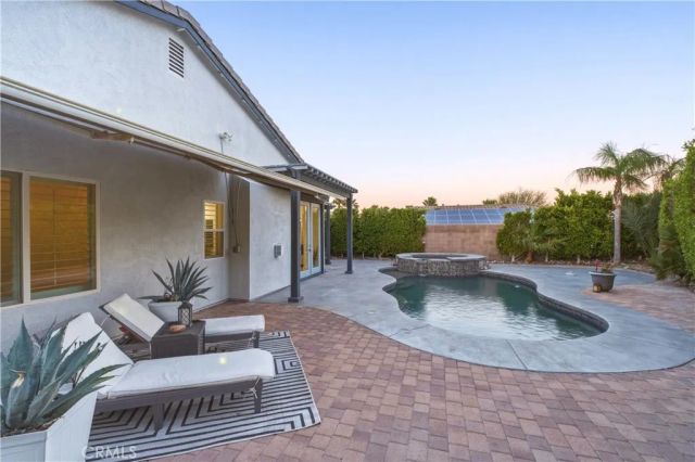 1090 Palmas Ridge, Palm Springs, CA 92262