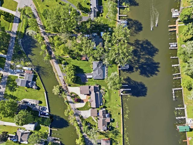 39734 Cove Street, Harrison Twp, MI 48045