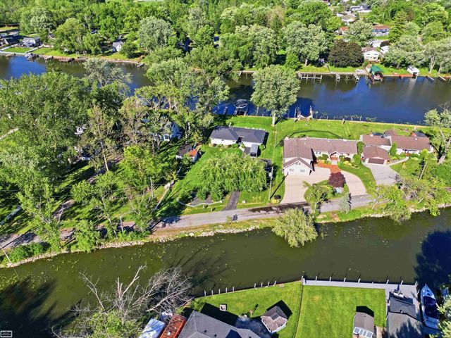 39734 Cove Street, Harrison Twp, MI 48045