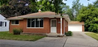 6119 ROCHESTER Road, Troy, MI 48085