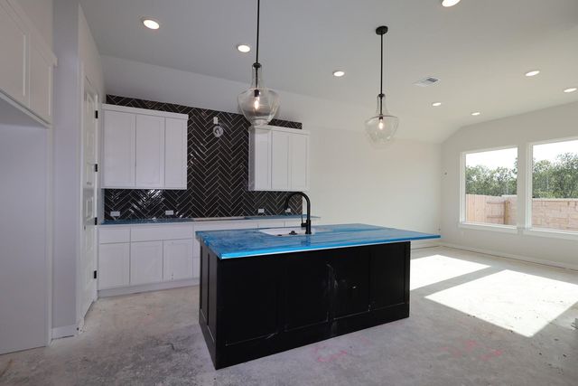 10728 Worth Lane, Manor, TX 78653