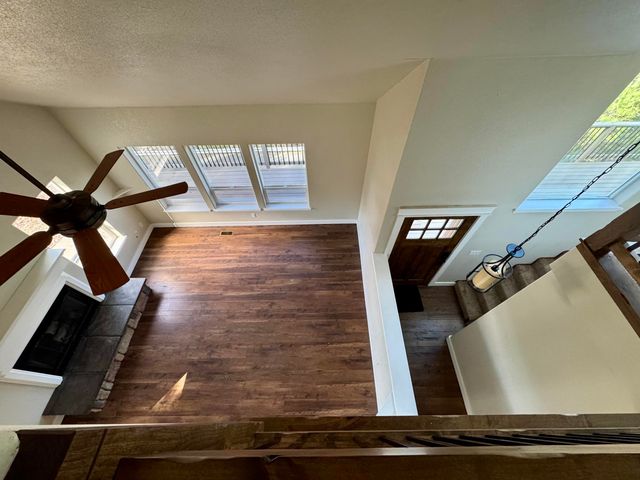 901 Manzanita Drive, Rogue River, OR 97537