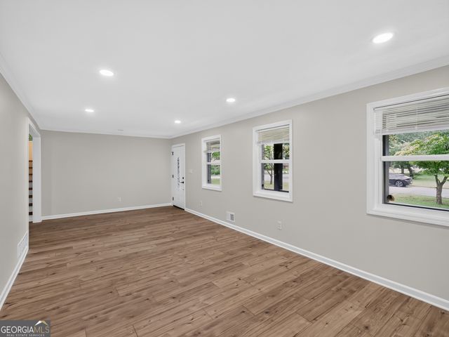 764 Trailwood Drive, Riverdale, GA 30274