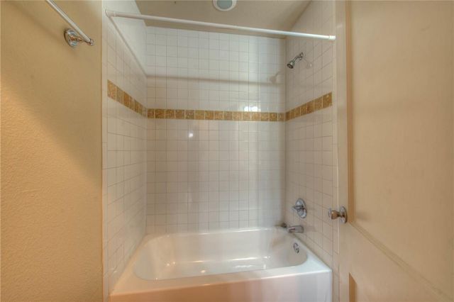 4805 Evans Ave B, Austin, TX 78751