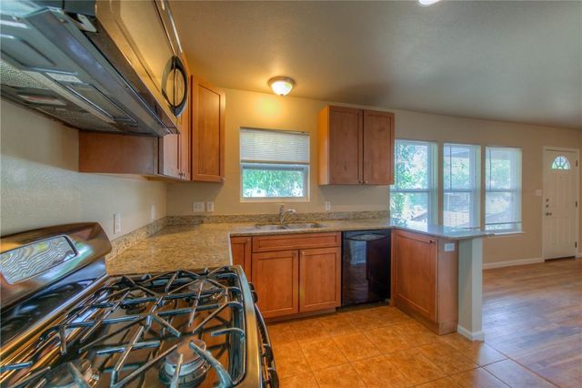 4805 Evans Ave B, Austin, TX 78751