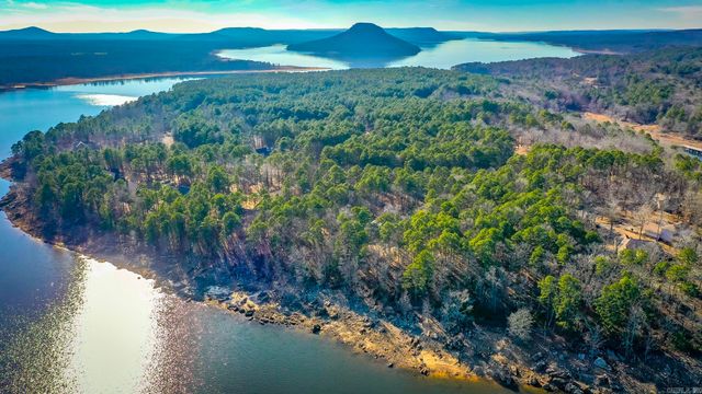 365 Grand Isle Drive, Fairfield Bay, AR 72088