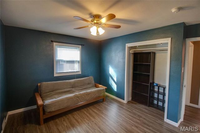 872 Oakwood Lane, East Alton, IL 62024