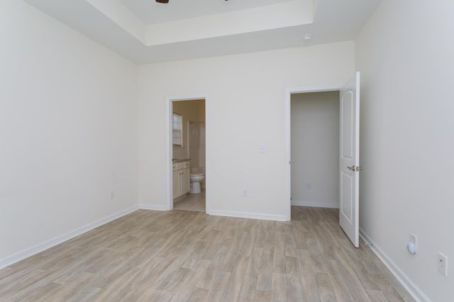 393 Shallow Cove Dr., Conway, SC 29527