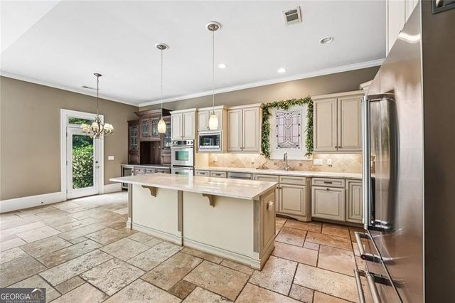 3016 Haynes Cove, Alpharetta, GA 30022