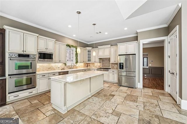 3016 Haynes Cove, Alpharetta, GA 30022