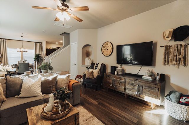 16202 Augusta Oaks Ct Court, Crosby, TX 77532