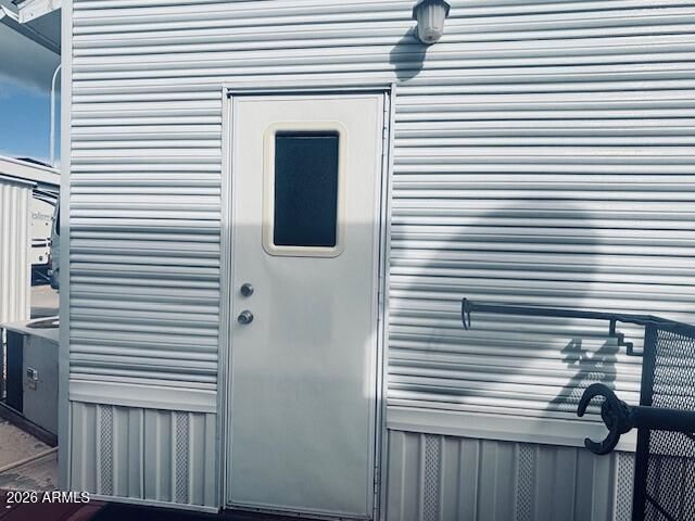 611 IRONSTONE Drive, Apache Junction, AZ 85119