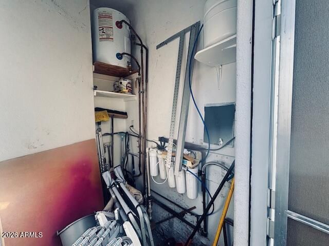 611 IRONSTONE Drive, Apache Junction, AZ 85119