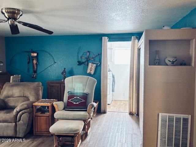 611 IRONSTONE Drive, Apache Junction, AZ 85119