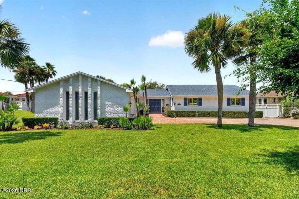 Image 1 of property listing at 448 RIVERSIDE DRIVE, Ormond Beach, FL 32176