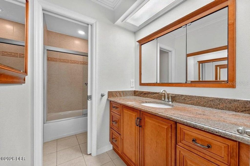 Image 21 of property listing at 448 RIVERSIDE DRIVE, Ormond Beach, FL 32176