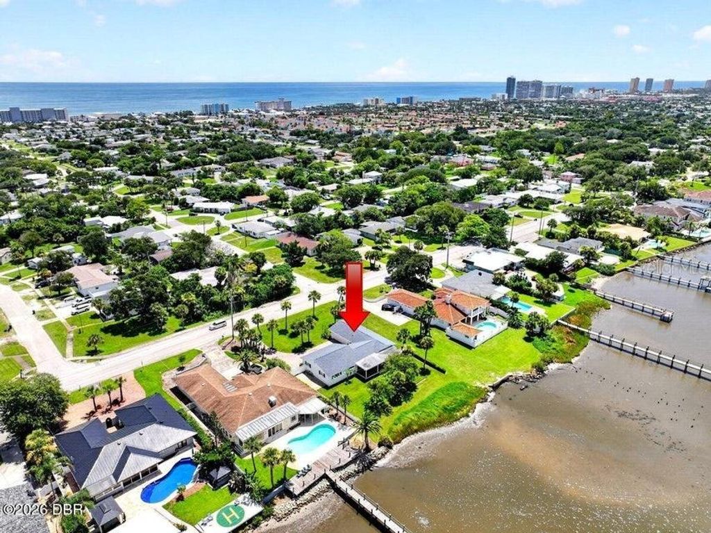 Image 29 of property listing at 448 RIVERSIDE DRIVE, Ormond Beach, FL 32176