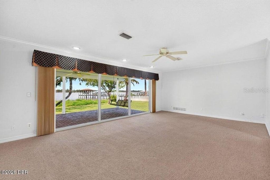 Image 7 of property listing at 448 RIVERSIDE DRIVE, Ormond Beach, FL 32176