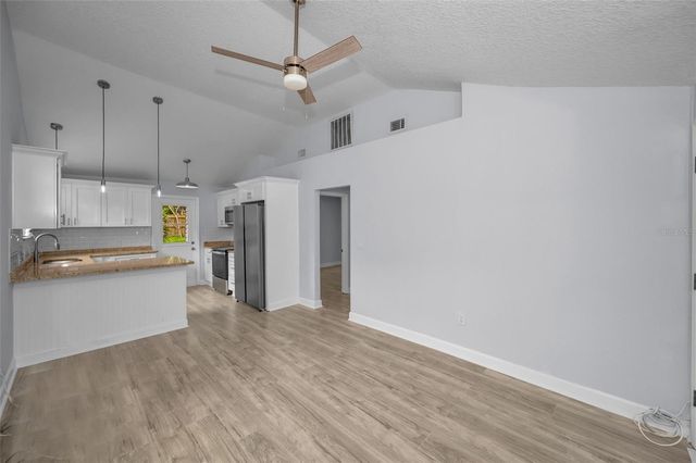 1876 SYLVAN DRIVE, Clearwater, FL 33755