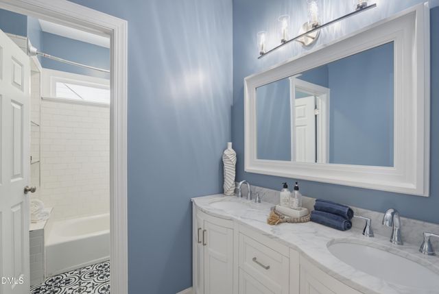 111 Burlingame Way, Cary, NC 27513