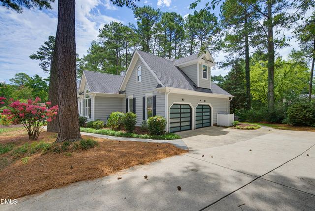 111 Burlingame Way, Cary, NC 27513