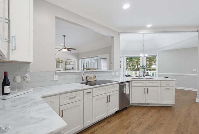 111 Burlingame Way, Cary, NC 27513