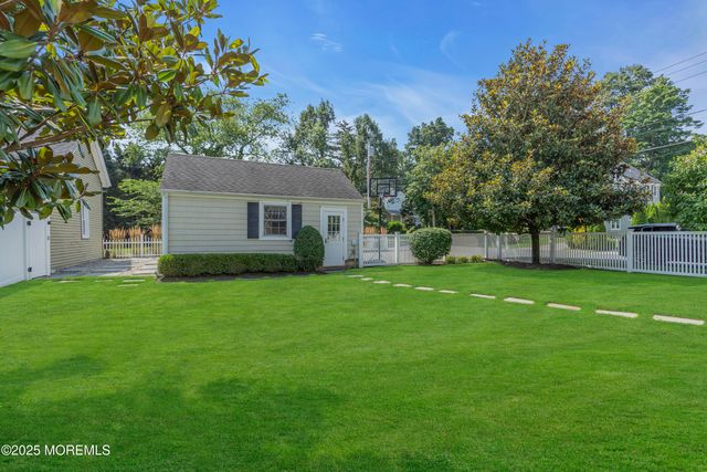 57 W River Road, Rumson, NJ 07760