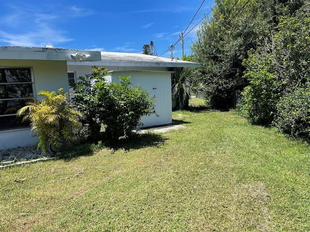 609 SHAMROCK BOULEVARD, Venice, FL 34293