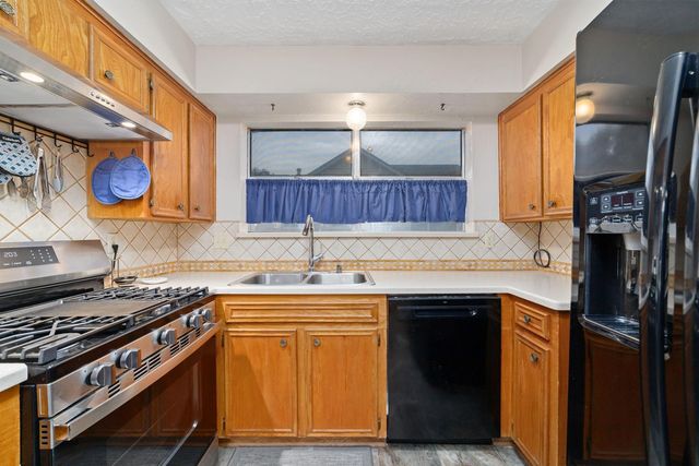 25902 Fairbrook Lane, Spring, TX 77373