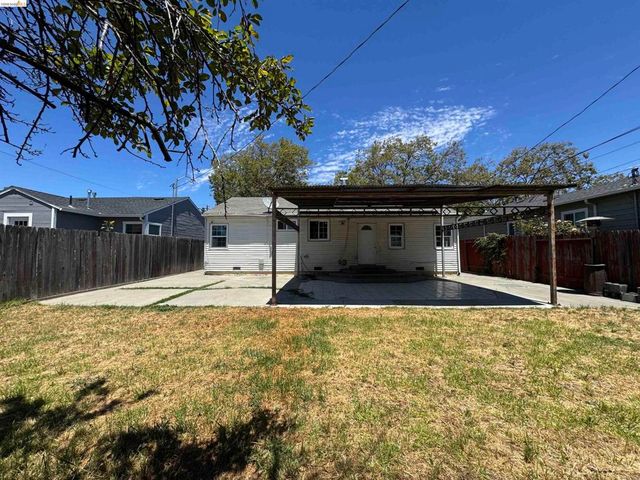 2505 Tennessee St, Vallejo, CA 94591