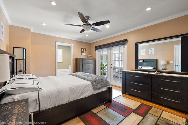 22416 Ardmore Park Drive, St. Clair Shores, MI 48081